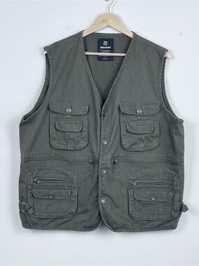 Wantdo Men's Green Snap Front Tactical Hunting Vest Size XL; Utility, Safari